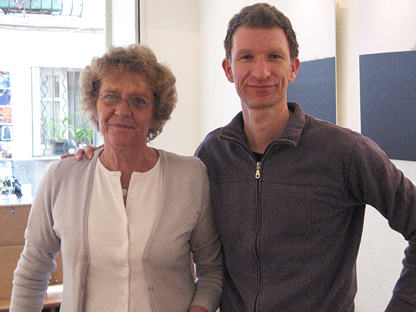 iv_ak_600b.jpg iv_ak_600b.jpg