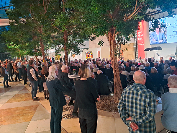 1000109657-1_600PB.jpg 1000109657-1_600PB.jpg